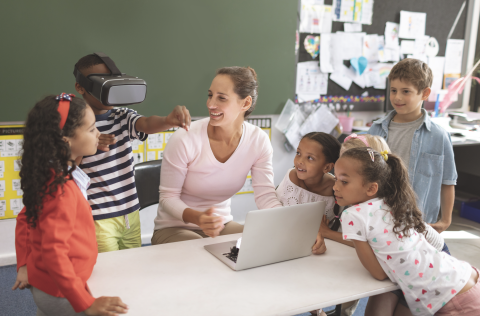 students using VR in classroom